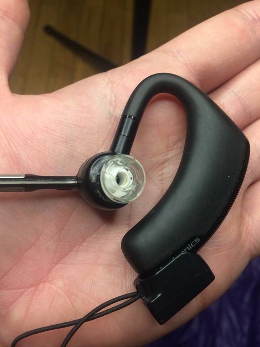 Моногарнітура Plantronics Voyager Legend