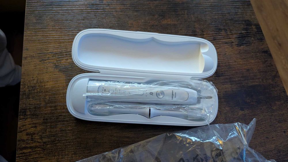 Szczoteczka soniczna Philips xh9120 bluetooth 2x końcówka i etui