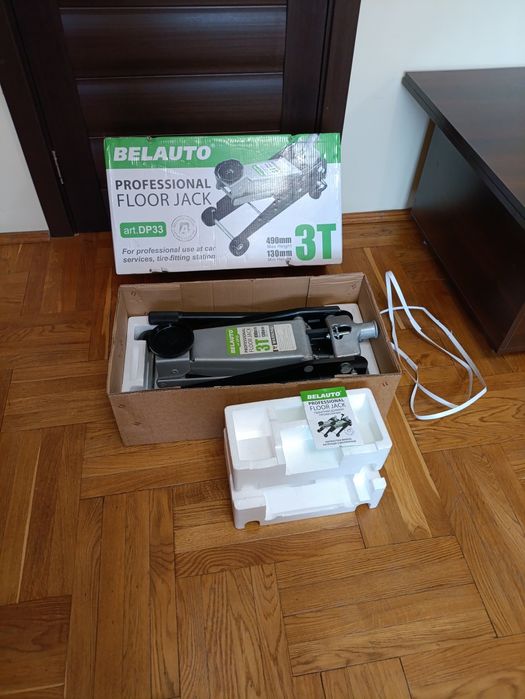 Автомобільний домкрат DP 33