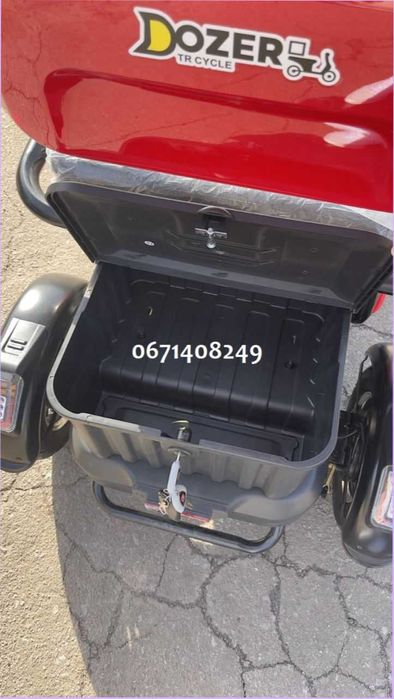 Електротрицикл DOZER Model 4
