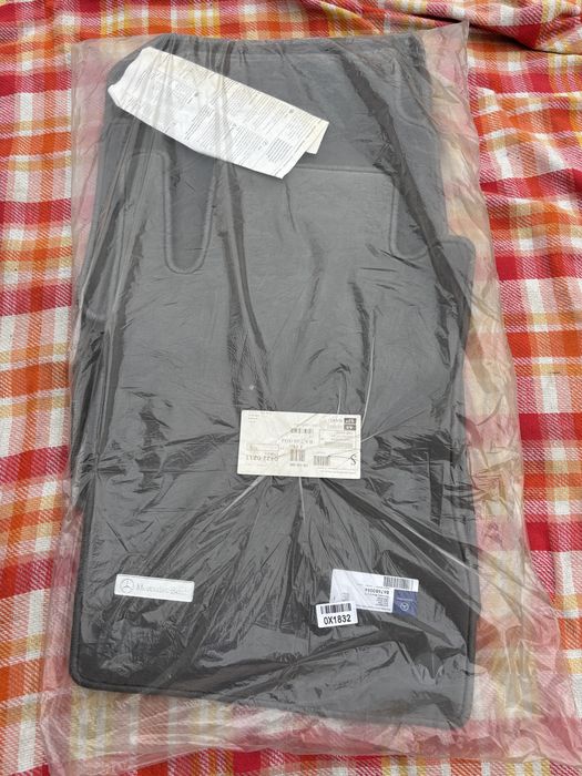 Oryginalne dywaniki Mercedes CLS W219 C219 W211 S211