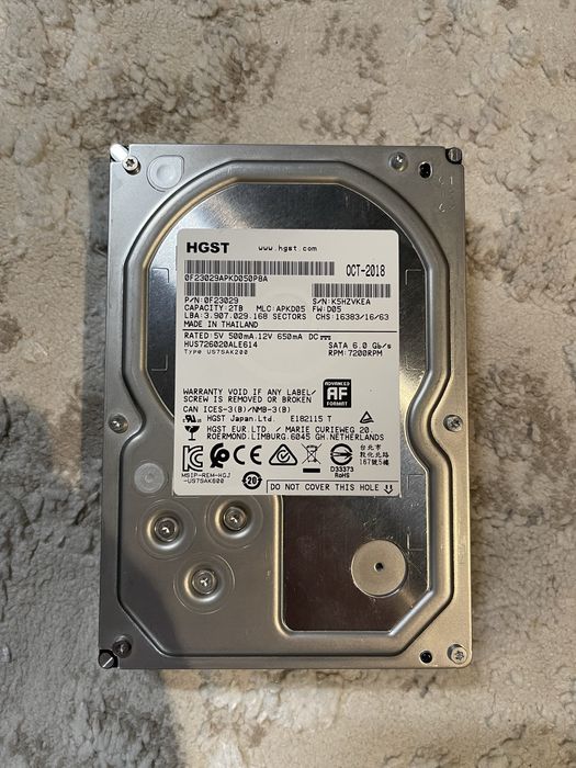 Жорсткий диск 3,5ʼʼ 2TB Hitachi HGST(HUS726020ALE614) 7200 об/хв