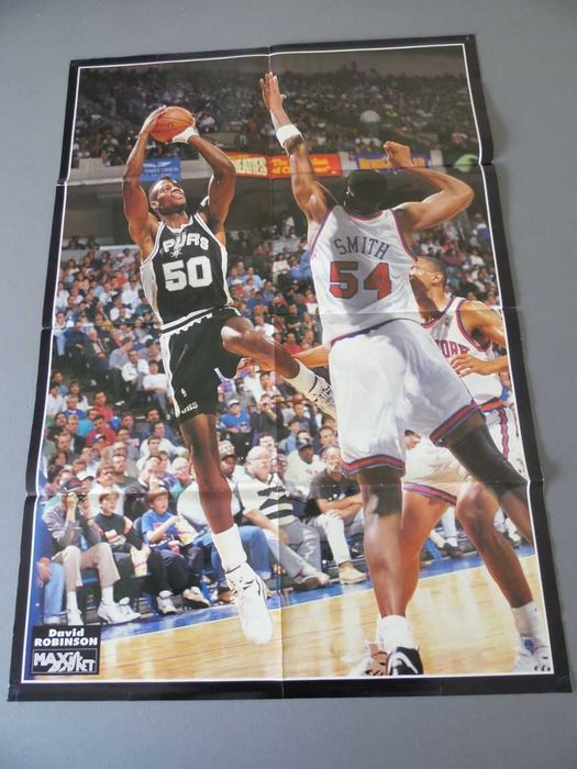 Revista Maxi Basket Hors Serie Nº 1 Fevereiro-Março de 1993