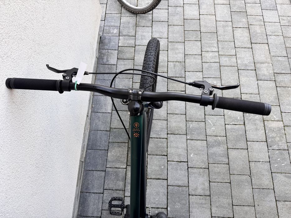 Super stan!  DIRT  Monster Tander  kola 26” rama 13,5”