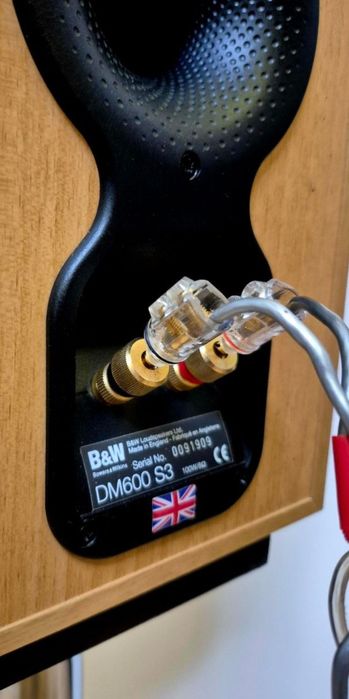 Продам Британскую Акустику   Bowers & Wilkins  600 S3 made in England
