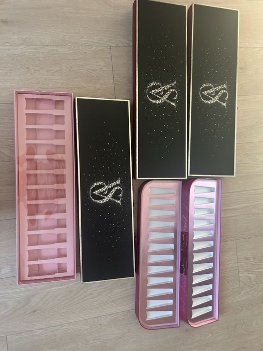 Коробка от мистов victoria secret.5 шт.все за 300