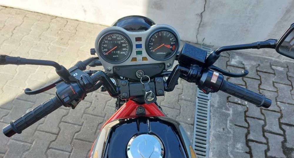 HONDA CB 450 S - 1987 contacto 916937359