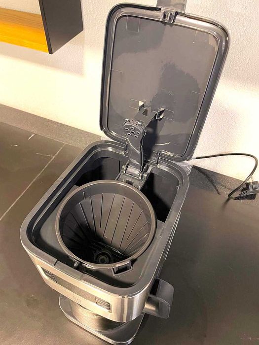 Кавоварка крапельна (Кофеварка капельная)