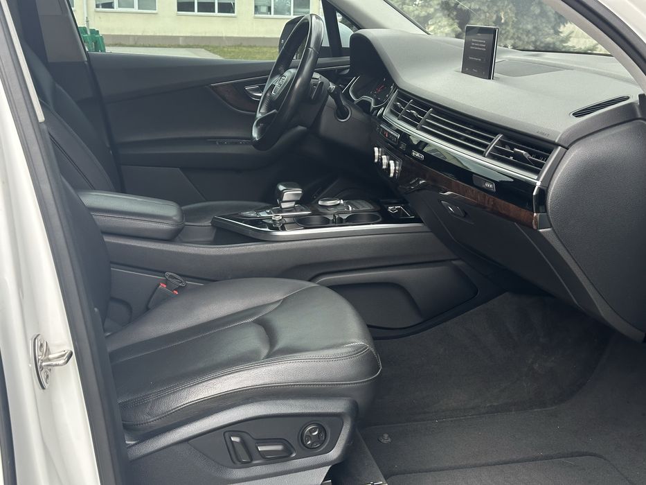 Audi Q7 2016 VIN WAUZZZ4M1GD033460 фото оголошення 16 з 18