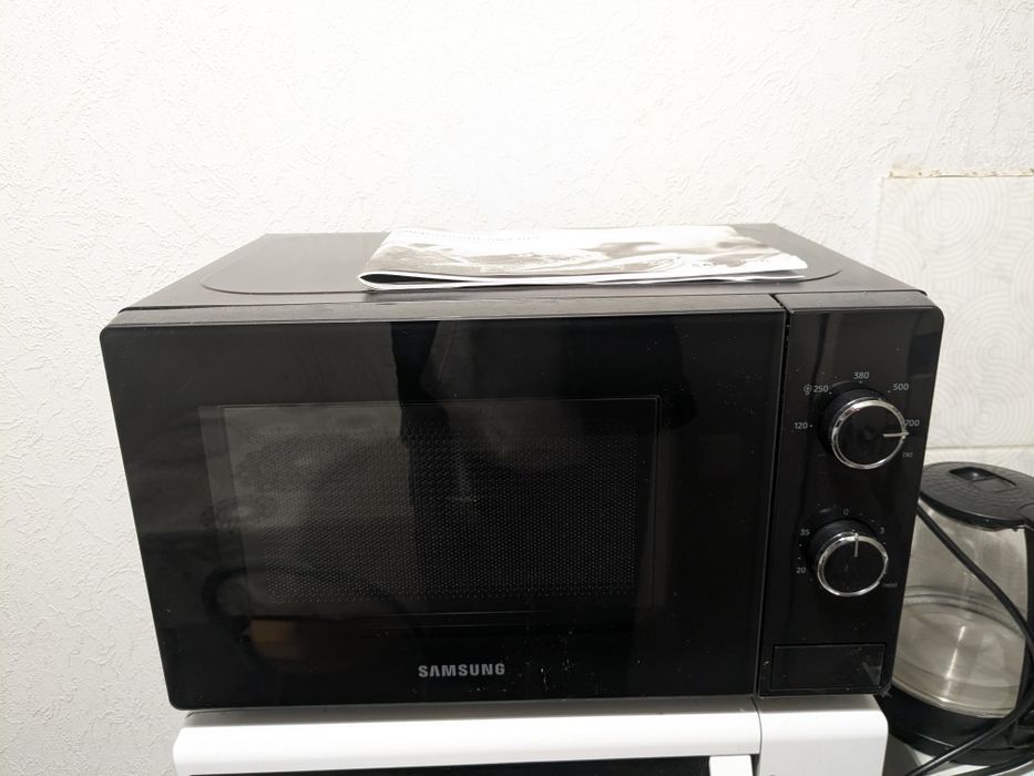 Микроволновая печь (СВЧ) Samsung MS20A3010AL/UA
