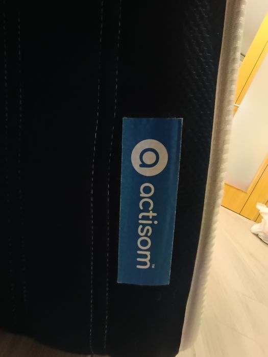 Colchão viscoelástico 195x120 com oferta de cama