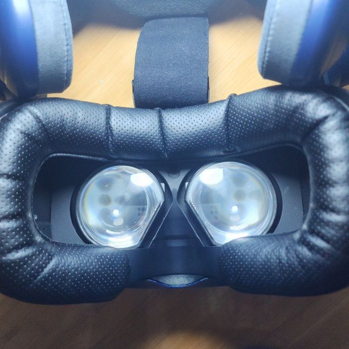 2 VR Шлема Valve Index и HTC Vive Pro