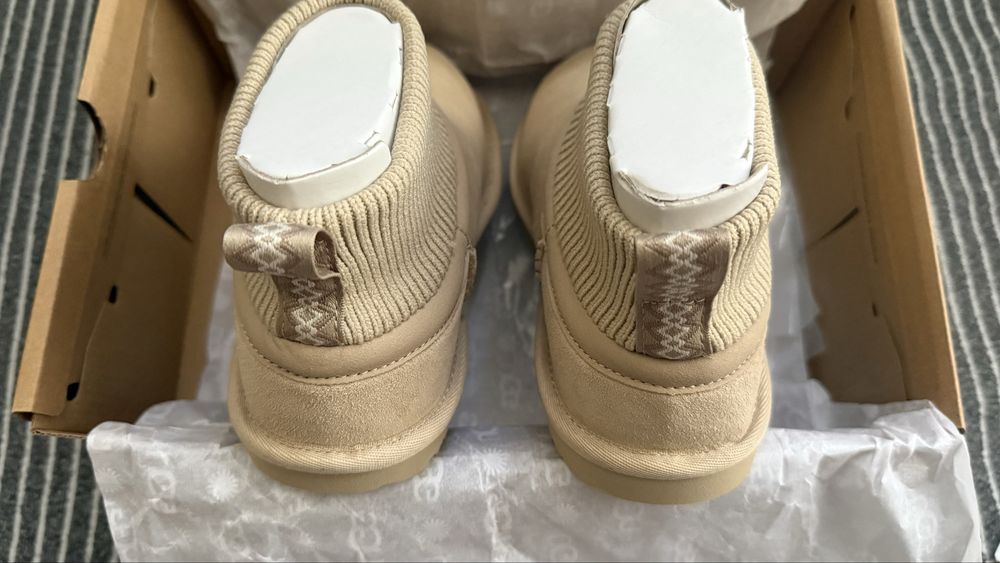UGG Classic ultra