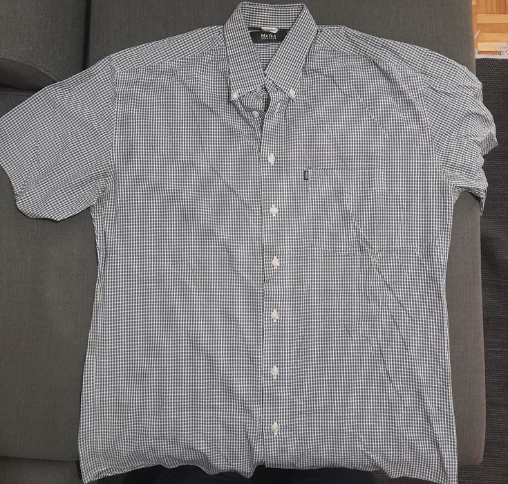 Camisas de manga curta