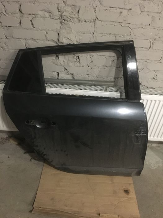 Продам двері на MEGAN 3 2008-2016 універсал