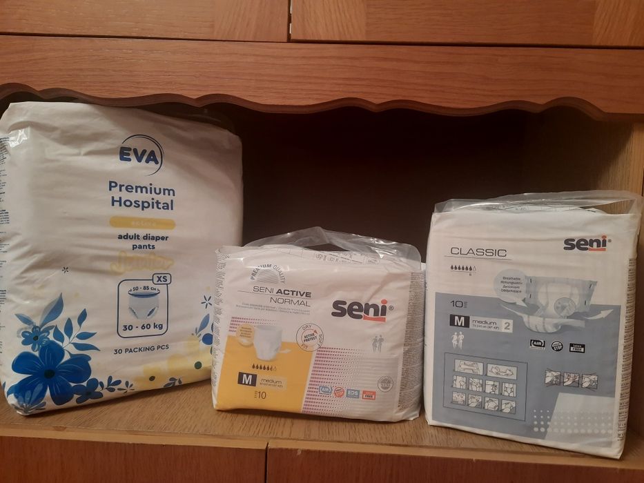 Продам підгузки та труси для дорослих.