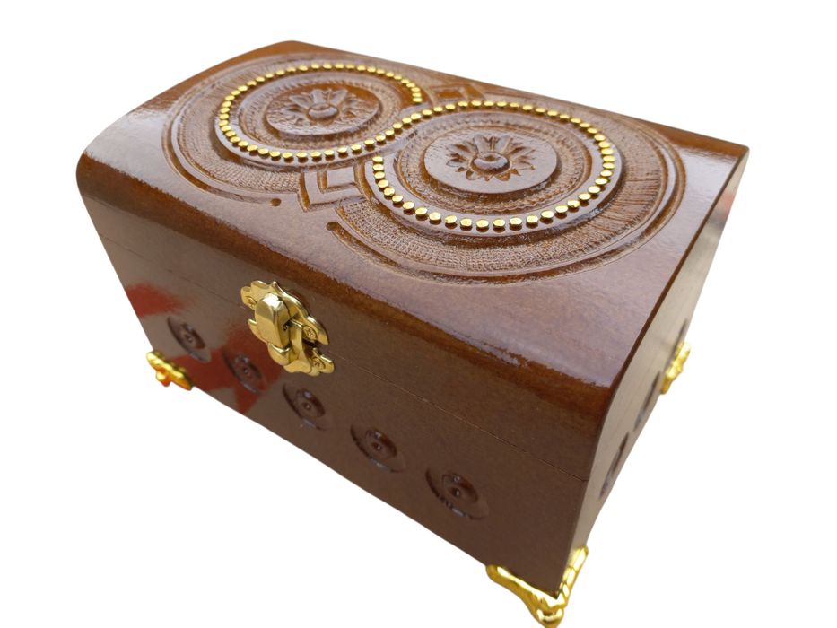 Скринька для прикрас