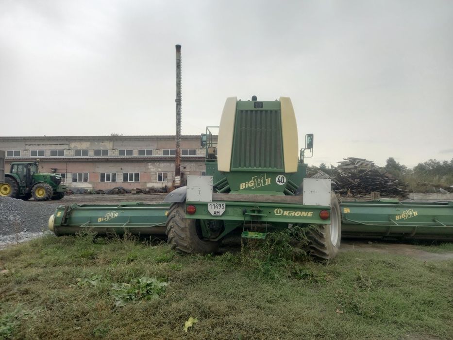 Самохідна косарка Krone Big M400
