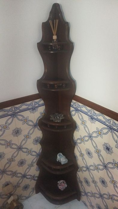 Conjunto de móvel de canto e sapateira
