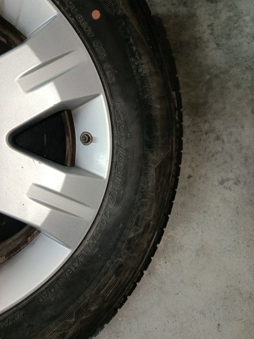 5 Jantes navara d40