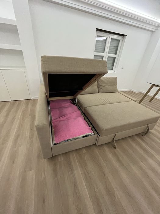Sofa cama com chaise longue IKEA Friheten, cor Bege