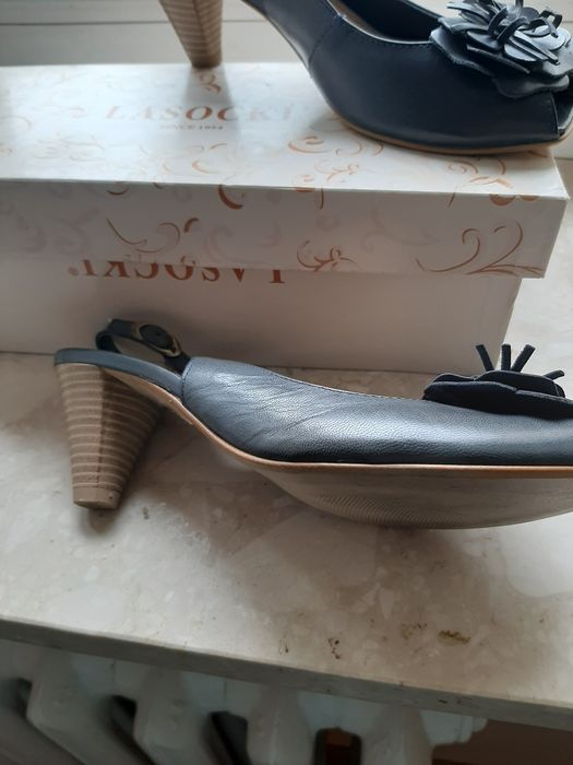 Buty damskie sandały LASOCKI 37