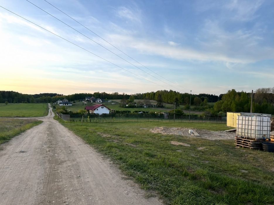 Sprzedam działkę z rozpoczętą budową - Widok 3