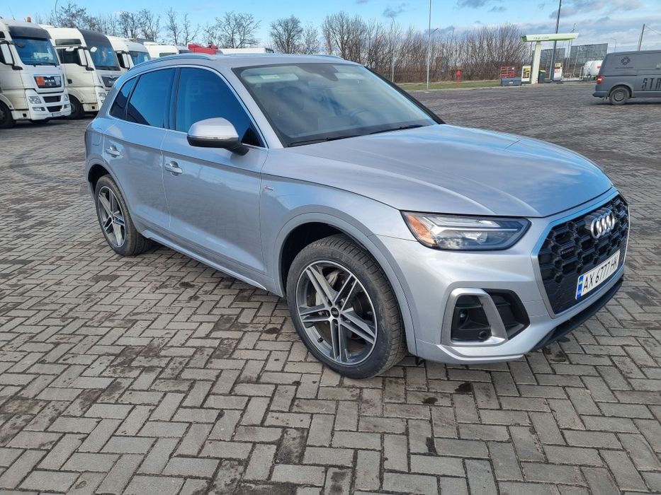 Audi Q5 FY 55e TFSI PHEV S-tronic (367 к.с.) Quattro • S-Line Джерело: