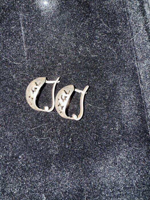 Срібні сережки каблучка підвіска