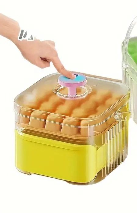Ice Cube Tray443936258476615681