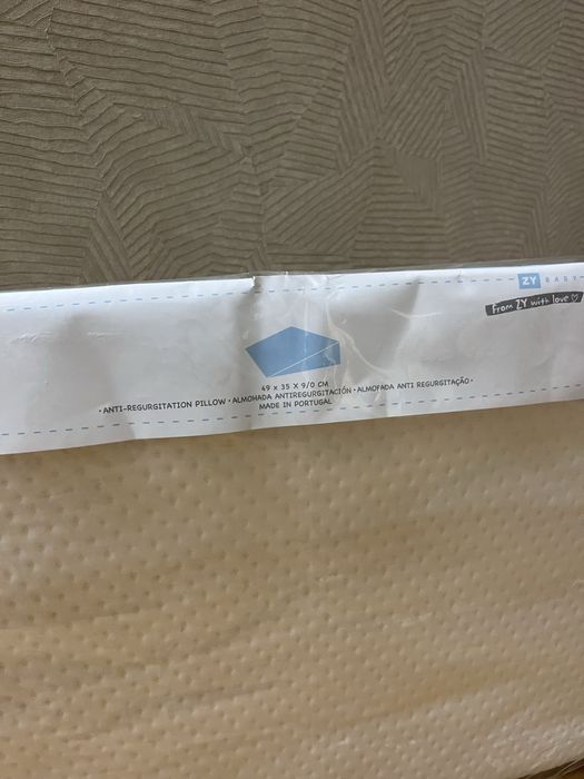 Almofada Anti-Regurgitação para Bebé 49x35 cm - ZY Baby