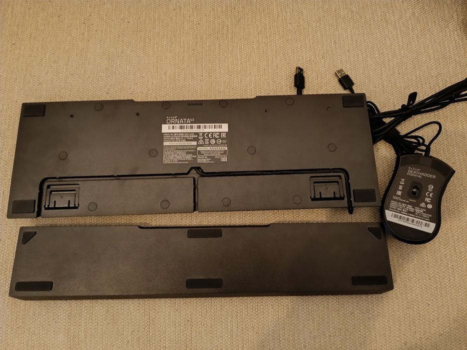 Teclado Razer Ornata v2 e Rato Razer Deathadder Essential