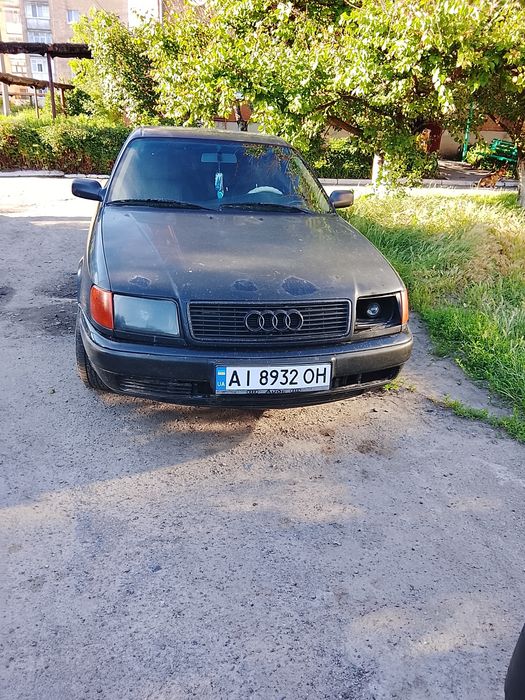 Продам ауді 100 с4