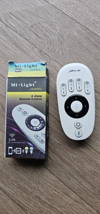 Pilot Mi Light 4 strefy