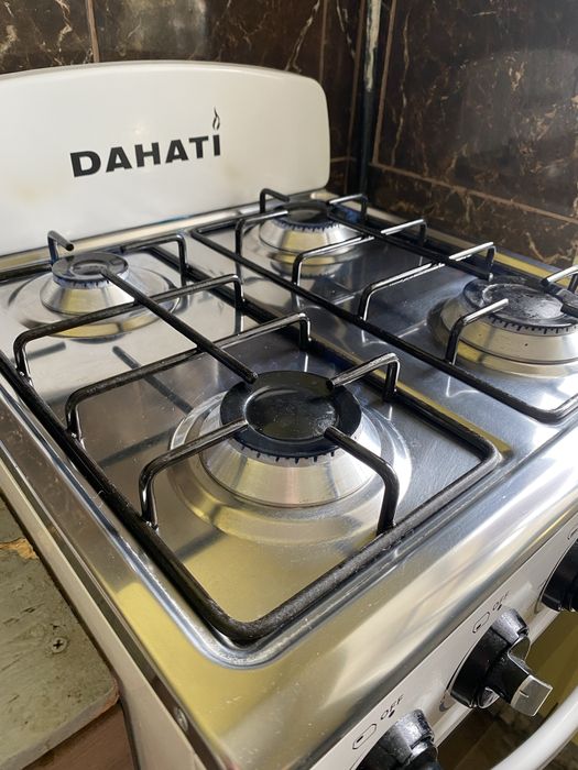 Газова плита DAHATI