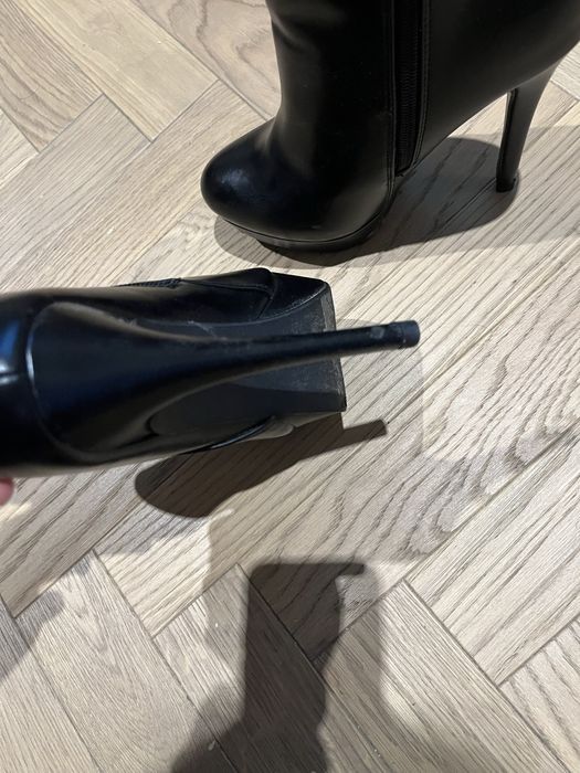 Botki na szpilce platforma