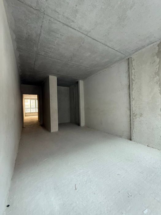 Готова до Ремонту! Двохстороння 1-кімнатна ,Паркова Алея