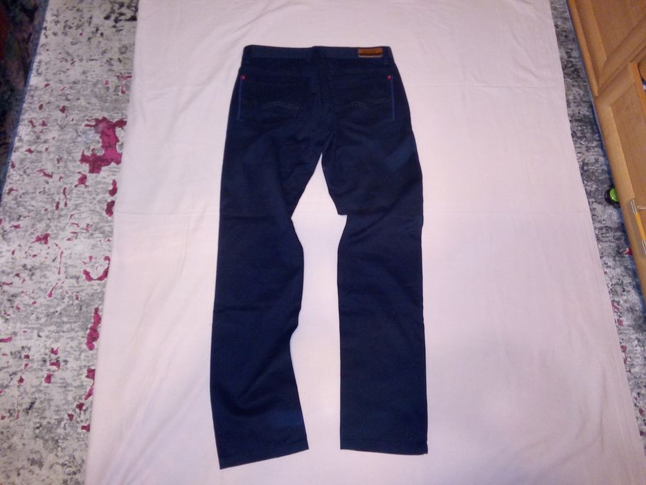 Spodnie LEGER rozmiar L (nowe)
