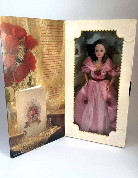 Barbie Hallmark Sweet Valentine Doll 1995