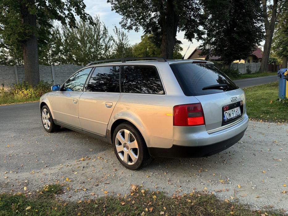 Audi A6 Avant