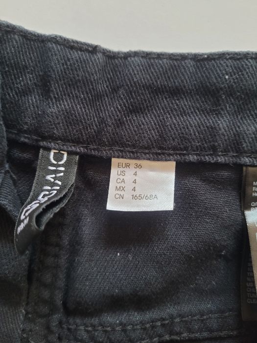 Czarne szerokie proste luzne jeansowe spodnie wysoki stan dziury 36 S