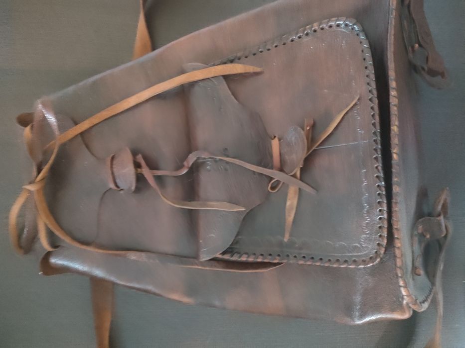 Mala/mochila em couro