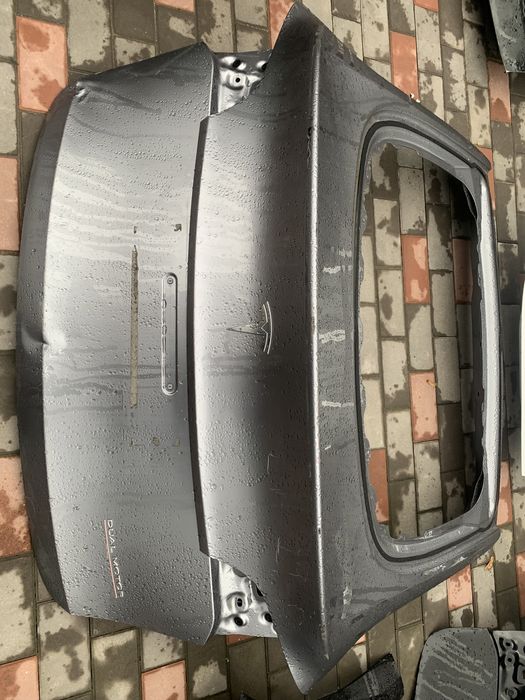Tesla model Y mY Крышка багажника Ляда Багажник