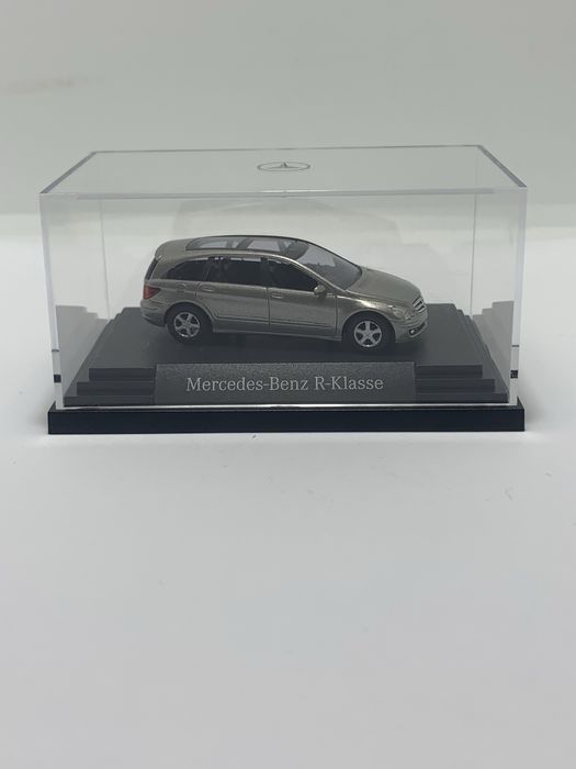 Mercedes R da Busch escala 1/87