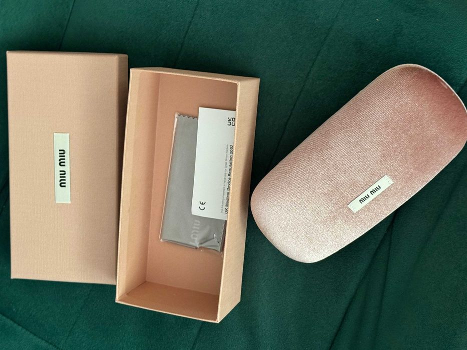 Nowy futerał na okulary / etui MIU MIU