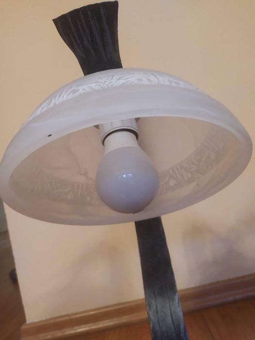 Lampka nocna biurkowa kuta Lira