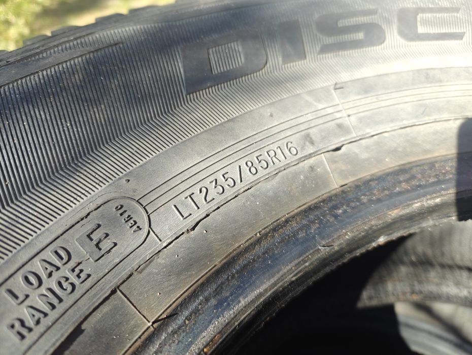 Opony Cooper Discoverer AT3 235/85 r16 2 sztuki bieznik 12mm