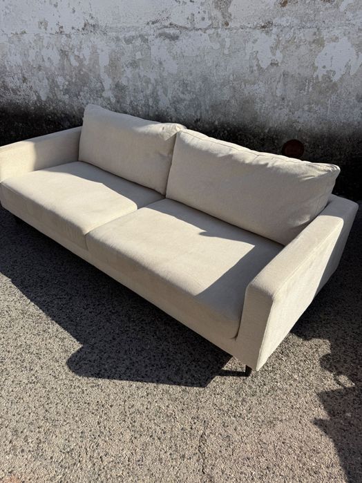 Sofá 3 Lugares Bege (Area)