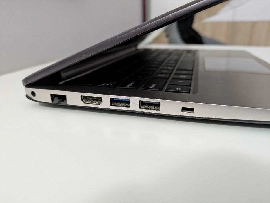 Laptop Ultrabook ASUS Ekran Dotykowy Stan Idealny SSD i3 Bat 5h WIN11