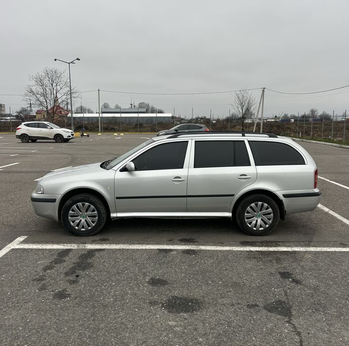 Skoda Octavia Tour 2005 1.6 MPI
